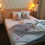 Vanessa Πανσιόν Μπρνο